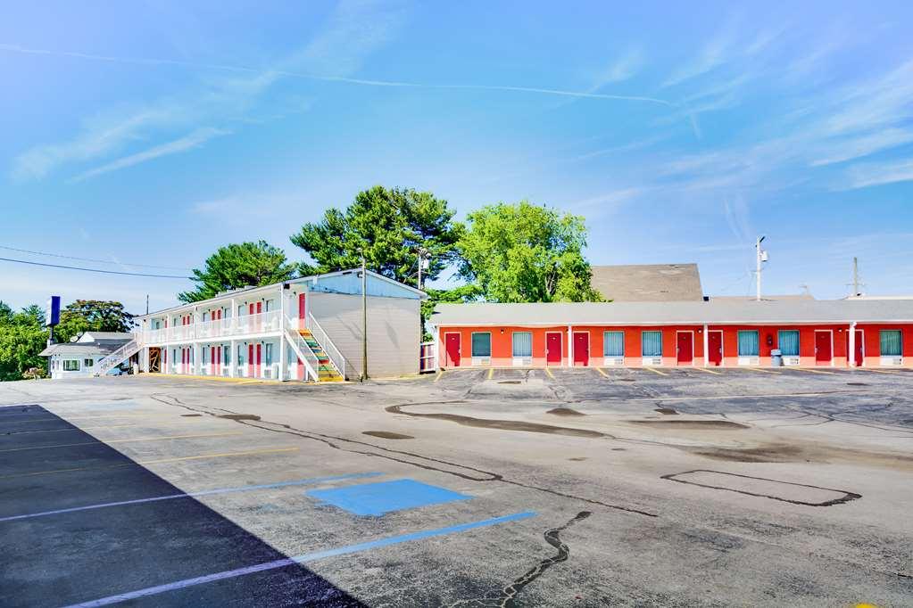 Knights Inn Berea Bagian luar foto